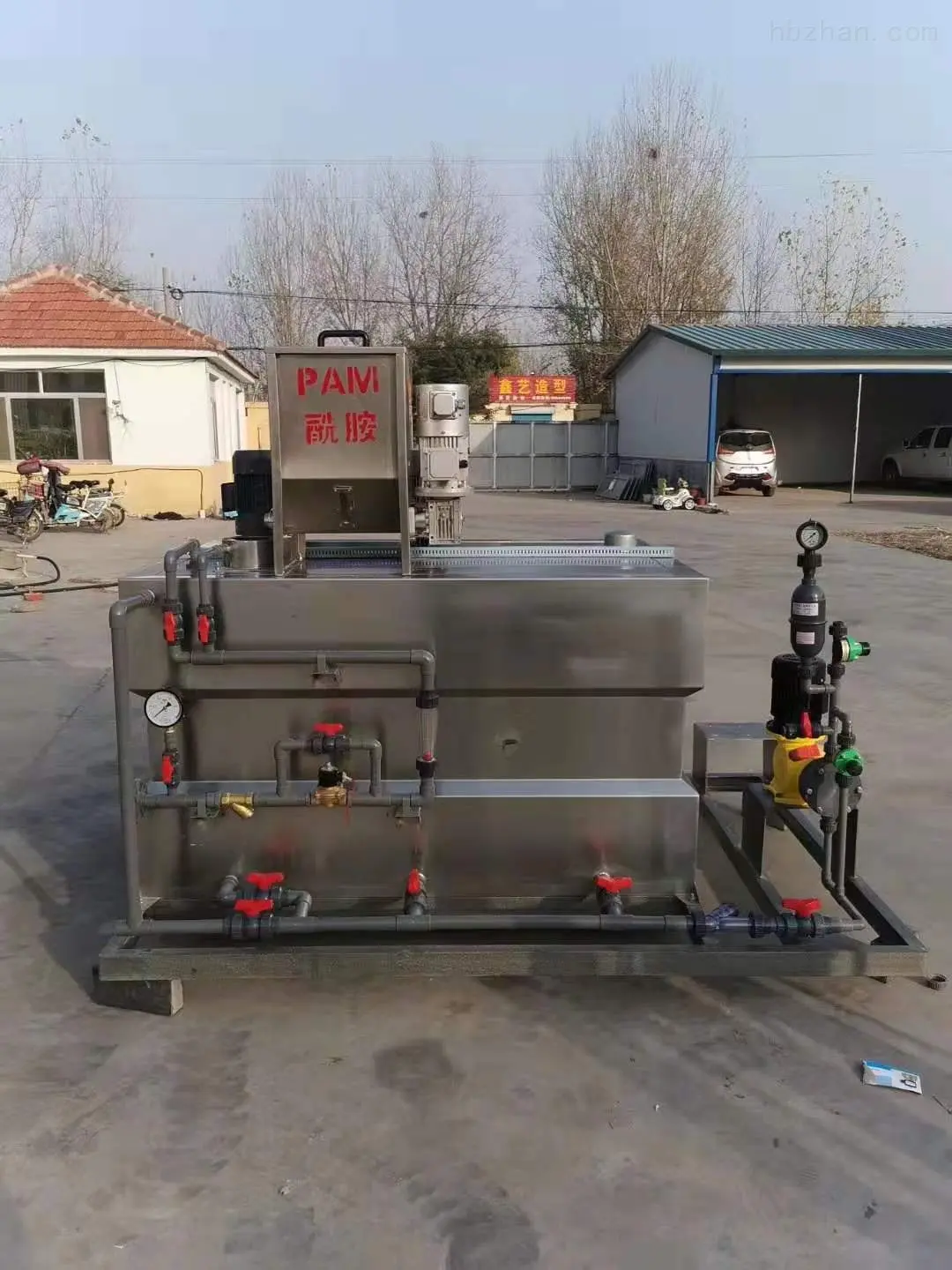 粉粒定量加药装置