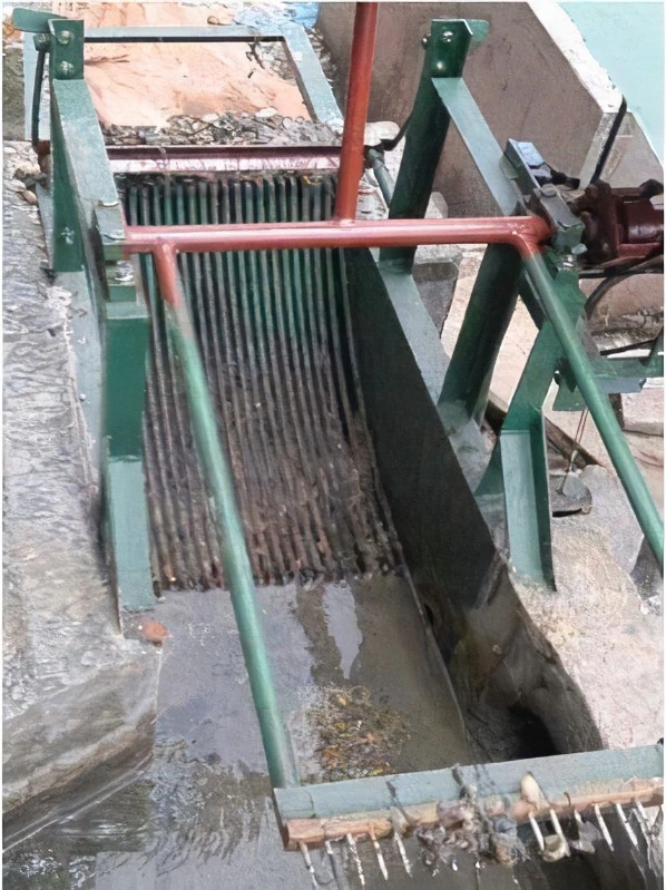 弧形格栅除污机